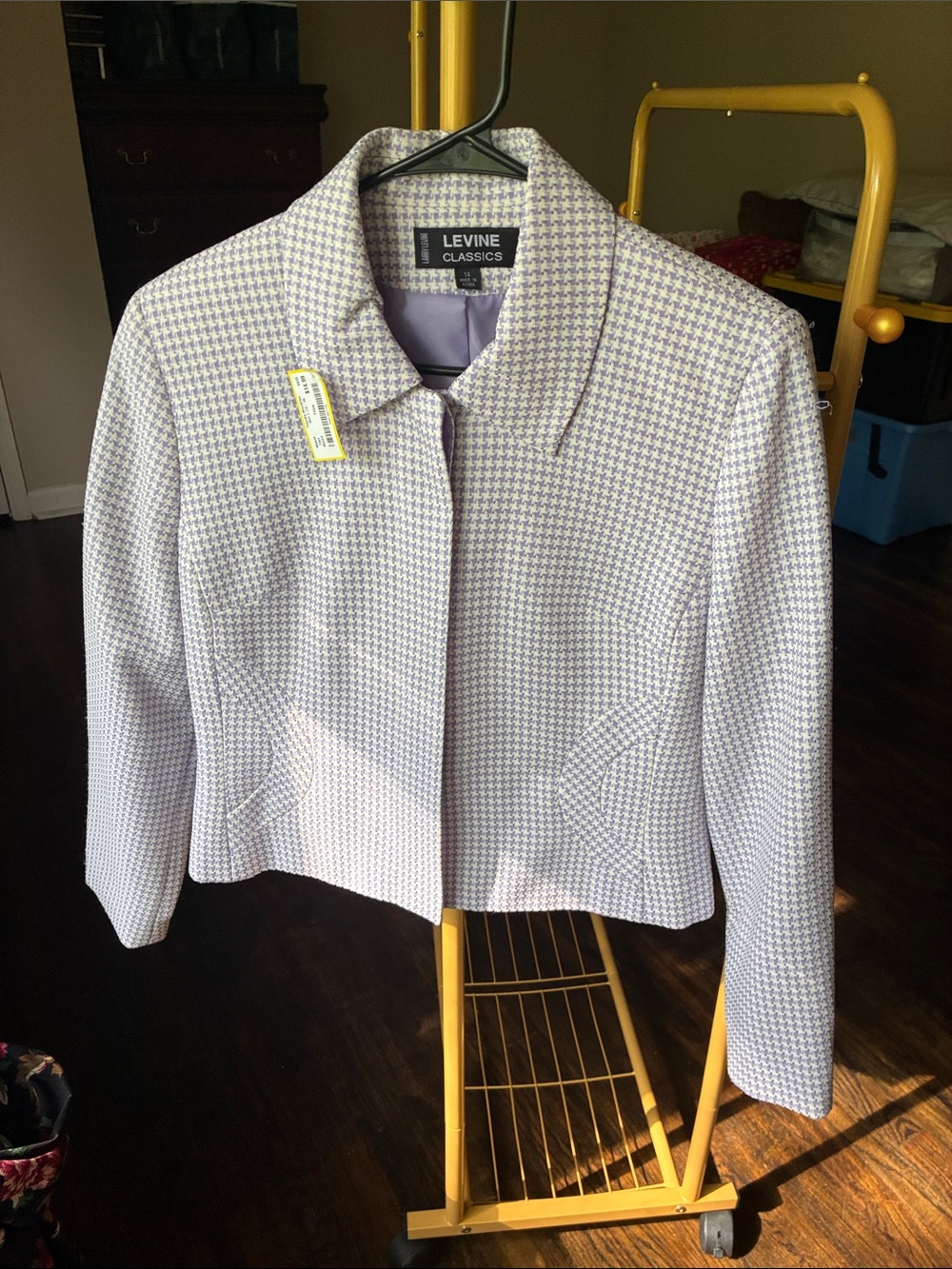 Larry Levine Lavender and White Houndstooth Cropped Blazer